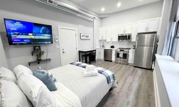 South Philadelphia West Apartamento | ✨LUXURY STUDIO✨Near Univ. City, Airport & Stadiums