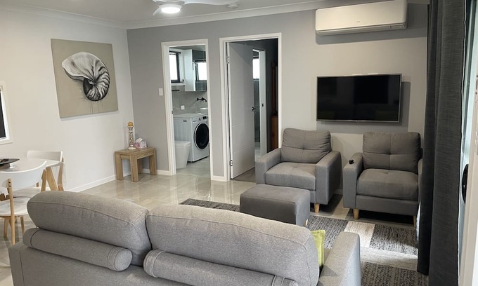 Eumundi Apartamento | Private Self contained unit located in beautiful Eumundi on the Sunshine Coast