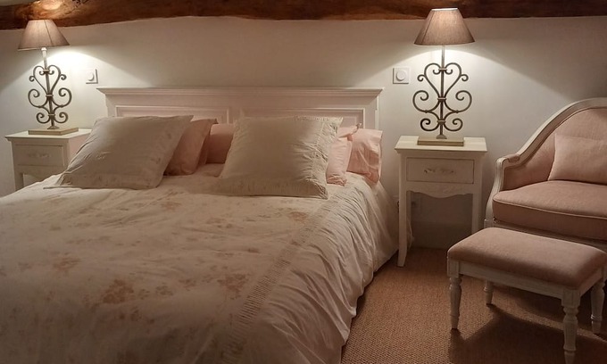 Joue-du-Plain Casa | Maison à la Campagne au Cœur de la Normandie Dans L'orne au Milieu des Haras .