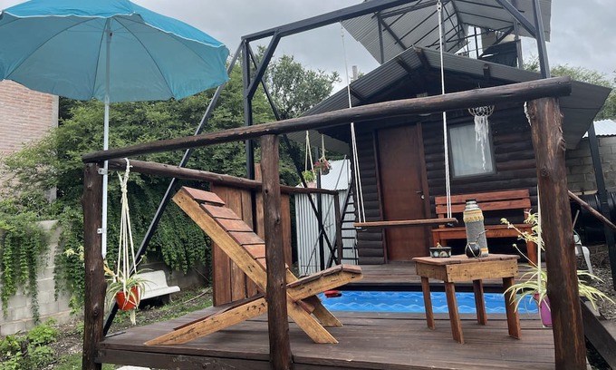 Rio Ceballos Cabina | Hidden cabin in Unquillo, small pool, and garden…