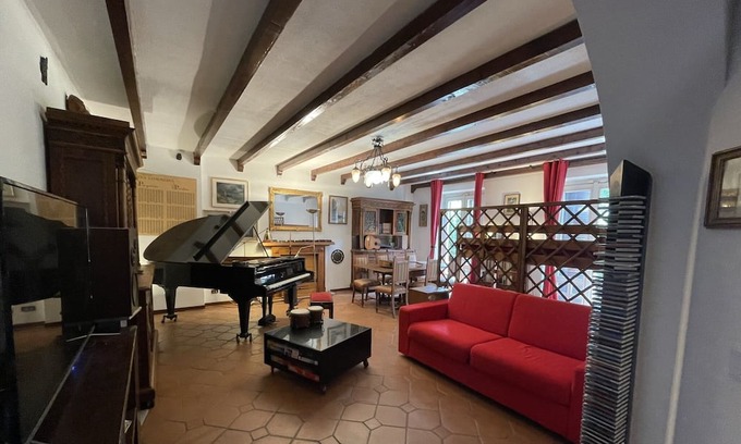 Fino Mornasco Apartamento | Appartamento con Tutti i Comfort