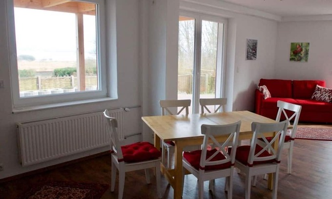Preetz Apartamento | Holiday apartment from Velasco EC