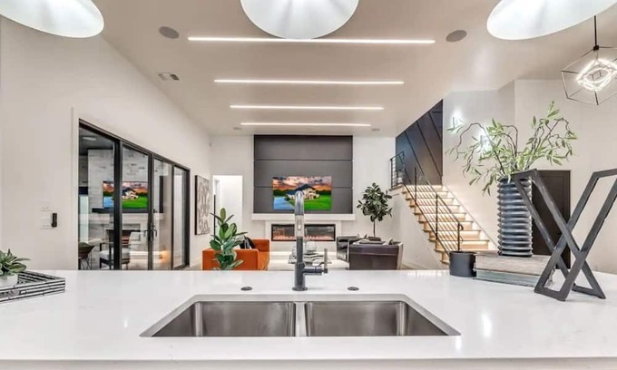 Piedmont Casa | The Cosmopolitan Lux at LLLRanch