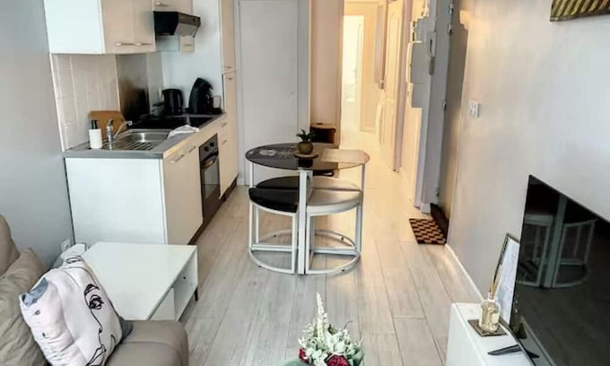 Centre Ville Apartamento | Vrbo Property