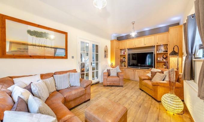 Scotby Cabaña | 3 bedroom accommodation in Scotby, near Carlisle