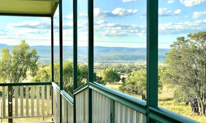 Veradilla Cabina | Cabin with Stunning Valley Views