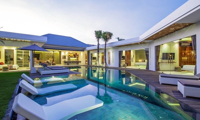 Berawa Cabaña | Chic 2BR Villas, Brawah Hub, 300m to Coastal Bliss