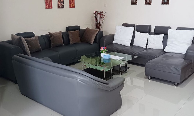 Lubuk Baja Apartamento | Batam Excursion Vacation Suite 3 Nagoya Nr Malls Hawker Seafood & Spas