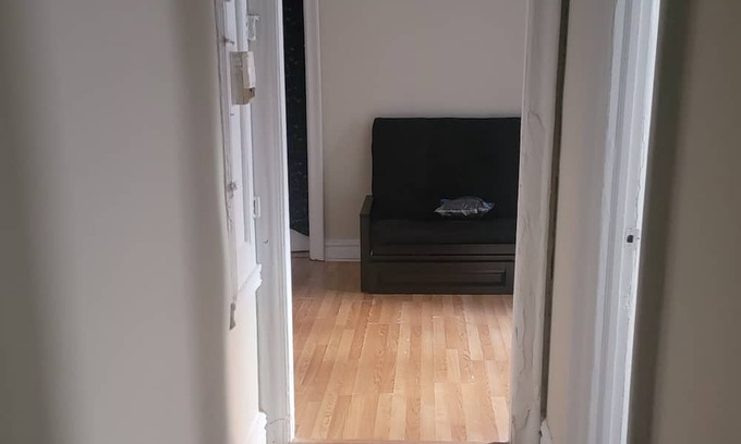 McGinley Square Condominio | Hello, this is a room in a 1 bedroom apartment