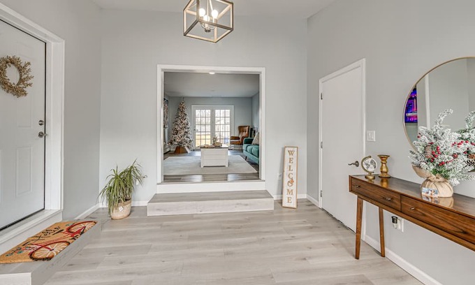 Newington Apartamento | Newington Vacation Rental ~ 9 Mi to Hartford!