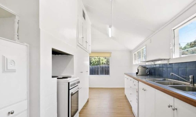 Cannons Creek Casa | Water front direct water access