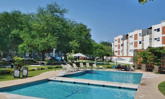 Ixtapa Apartamento | Vrbo Property