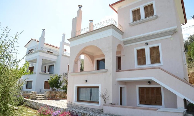 Sourpi Apartamento | Goddess Hera Apartment