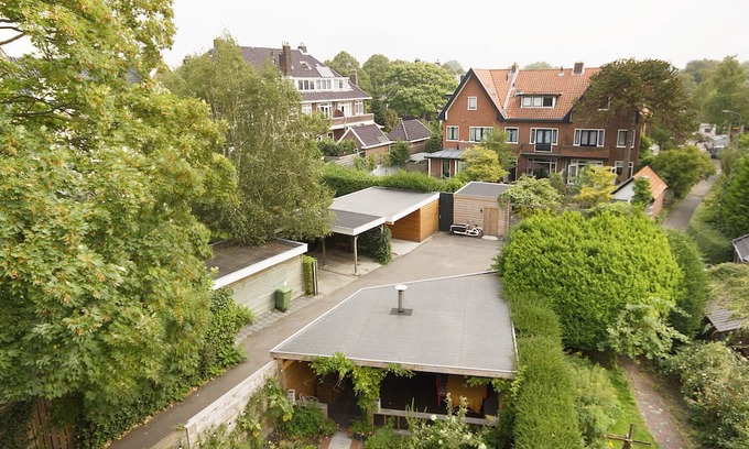 Bloemendaal Casa | Bright Family House Close to Amsterdam, Haarlem and Beach!