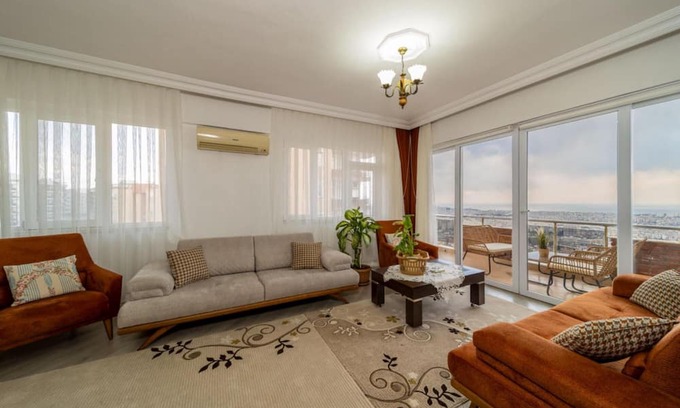 Kepez Apartamento | Apartment with Panoramic City View in Kepez