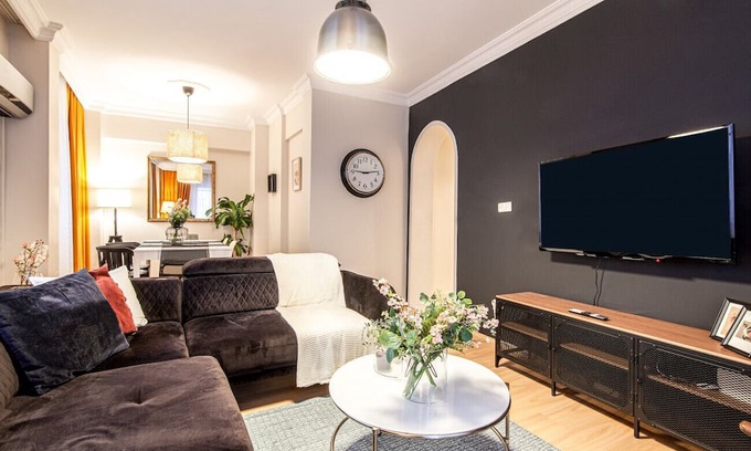 Osmanbey Apartamento | Central and Convenient Flat in Sisli