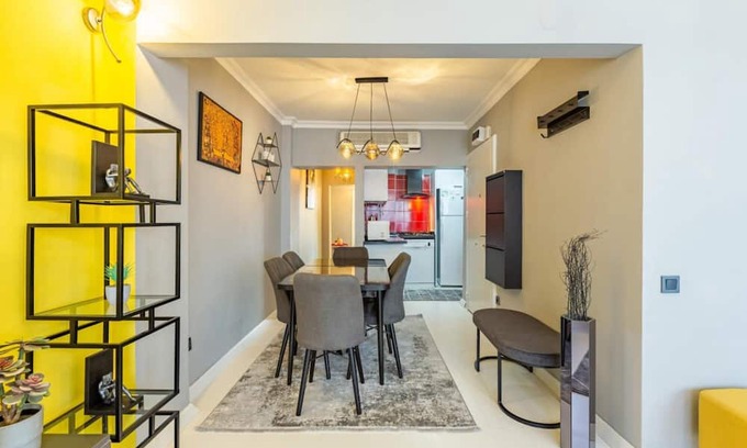Osmanbey Apartamento | Central and Chic Flat on Rumeli Street, Nisantasi
