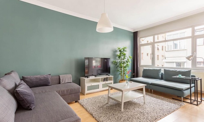 Goztepe Apartamento | Fabulous Flat Near Bagdat Street in Kadikoy