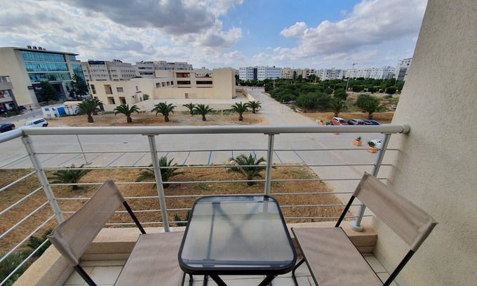 Les Berges Du Lac II Apartamento | Prestige: Luxurious 120m2 next to UN offices Lac2