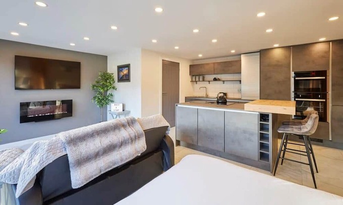 Holmbridge Apartamento | Host & Stay | Pâl Lodge