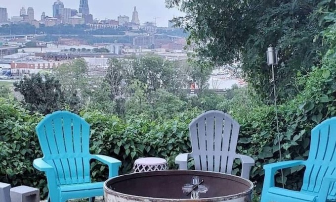 Strawberry Hill Apartamento | Beautiful Home with Stunning Views