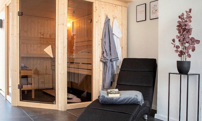 Elten Apartamento | Holiday apartment Emmerich for 1 - 4 persons with 2 bedrooms - Row house