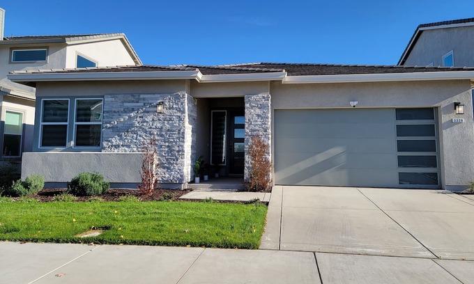 Lathrop Casa | Beautiful cozy, fully furnished, brand new, lake house with private deck.