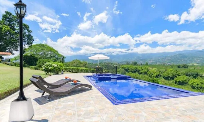 Calarca Casa | Casa Vistahermosa Armenia