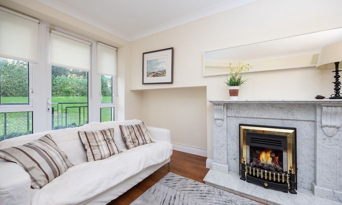 Ballsbridge Apartamento | Stunning 1 BDR with free parking in Ballsbridge