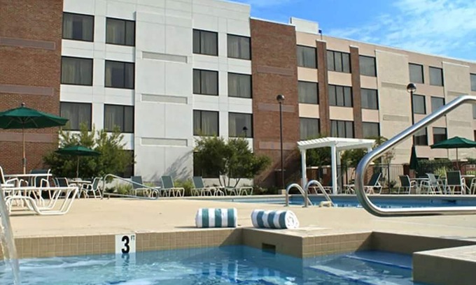 Rocky Mount Casa | Relax and Unwind: 4 Units Near Rocky Mount City Lake! Onsite Pool. Parking.