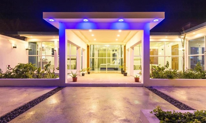 Feydhoo Casa | Lodger By Travelkard