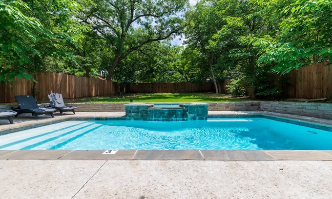 Cedar Crest Casa | Private Home with Pool - 10 Min. to Downtown!
