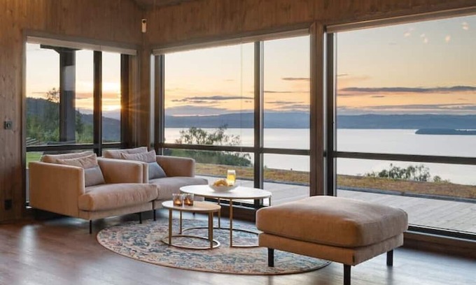 Hole Municipality Cabina | Fjord Panorama - The view you will always remember
