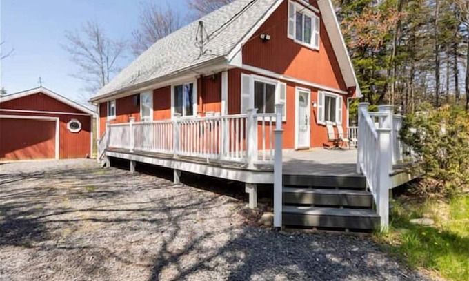 Pocono Summit Chalet De Esquí | The Cozy Chalet Summa