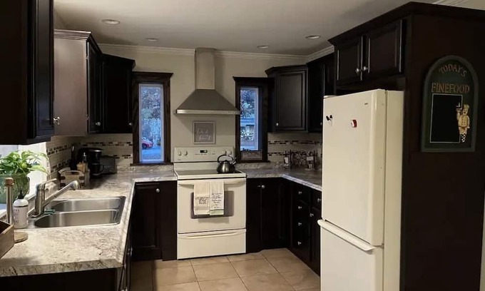 Gorham Apartamento | Warm and Worry-free Gorham Retreat! An outdoor-lovers paradise!