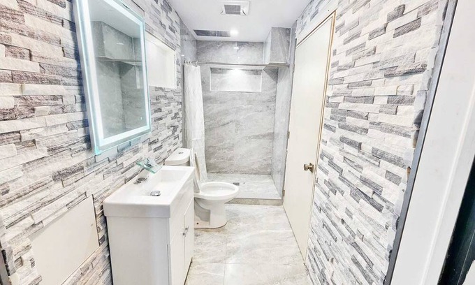 Halton Regional Municipality Apartamento | Newly Crafted Modern 1BR+Den Haven