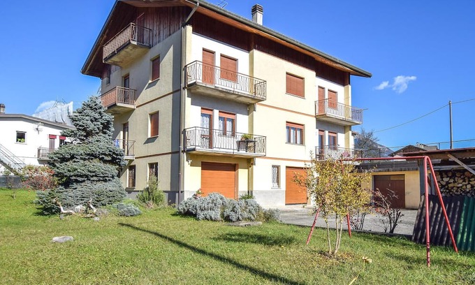 Lamon Apartamento | Look forward to a wonderful view of the countryside in this vacation apartment.
