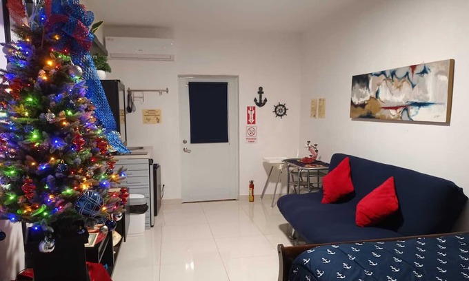 Catano Apartamento | Studio With Pool Steps Away From San Juan Bay