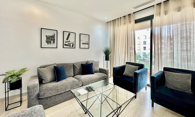 Sidi Daoud Apartamento | C9 Rd Malaga beautiful 2 bd with balcony
