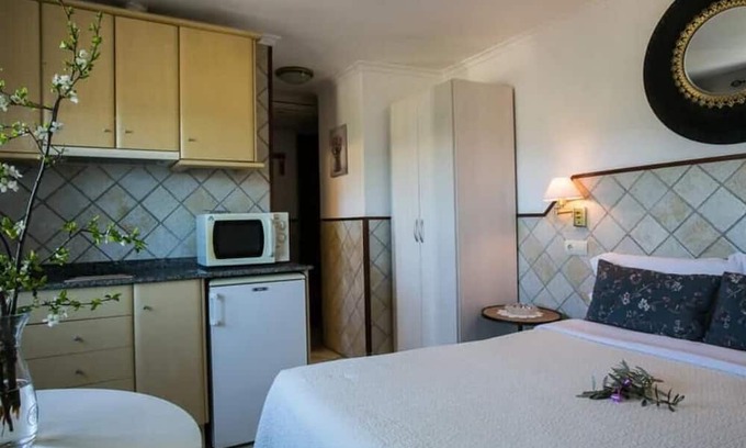 Talarn Apartamento | Apartment 'Lola 204' with Mountain View, Wi-Fi and Air Conditioning