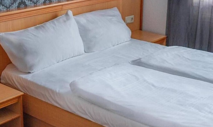 Mitte Apartamento | Doppelzimmer mit Queensizebett