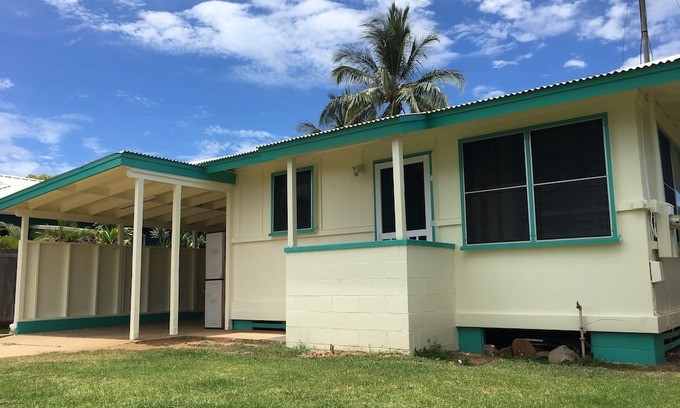 Kekaha Cabaña | Welcome Military, Medical Staff & Contractors - Kekaha Cottage near PMRF & KVMH