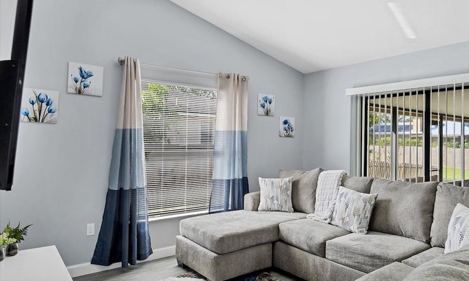Fruitville Villa | Siesta Key Villa 3BR 2BA #5638