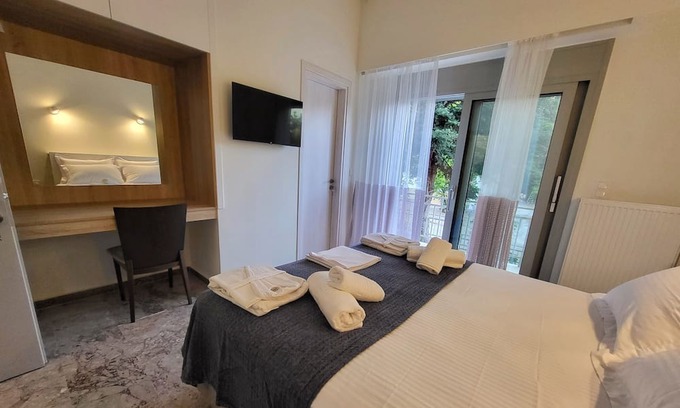 Archaia Olympia Apartamento | Modern comfortable apartment very close to Olympia ancient site and town center