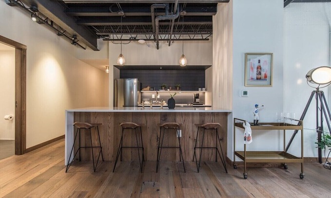 Historic South Hill Apartamento | This serviced apartment is a 1 bedroom(s), 1 bathrooms, located in Lexington, KY.