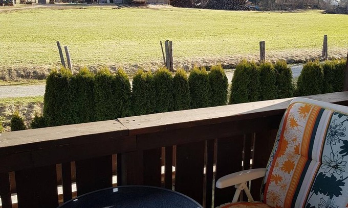 Sankt Lorenzen ob Murau Apartamento | Nr. 2 Doppelzimmer mit Balkon, Bad und WC - Privatpension Hedi