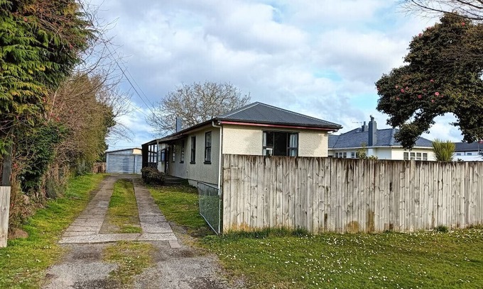 Kawaha Point Casa | 5 Bedroom House at Rotorua