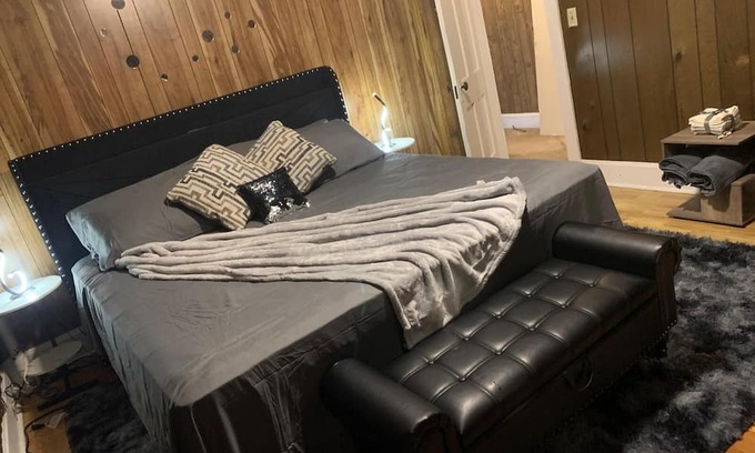 Magnolia Casa | Luverne St, Magnolia MN RoomB Beautiful place to visit