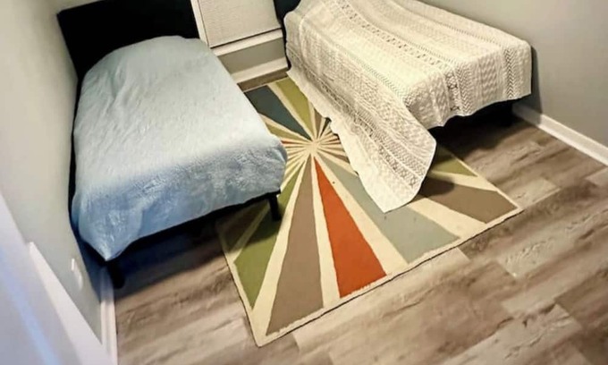 Bay City Apartamento | 2Bed, 1Bath - Urban Retreat New!