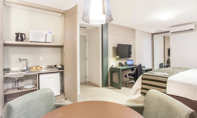 Sion Apartamento | Modern Studio in the Best Spot in the South Zone of Belo Horizonte, Residential and Quiet